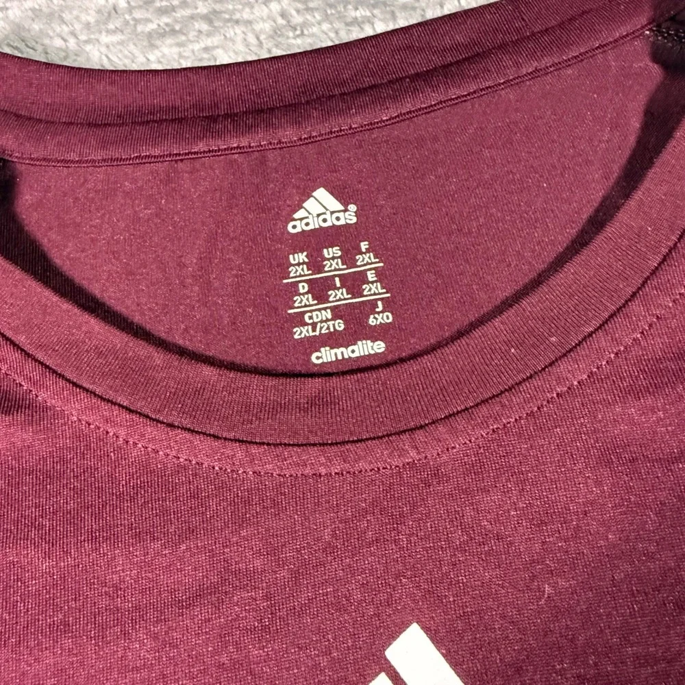 Adidas Mens Texas A&M Aggies Climalite Maroon Graphic T-Shirt 2XL 2996A 16